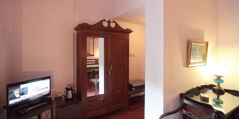 room_46de85de-48a5-41bf-b79b-cb44510c824d.jpg