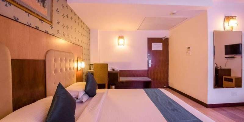 room_ec2430fa-1ff7-42b2-8d9a-059654dc5a50.jpg