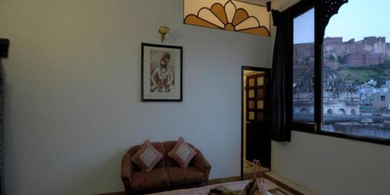 room_bb36efa9-2c98-487e-adfa-7350ecbeee8c.jpg