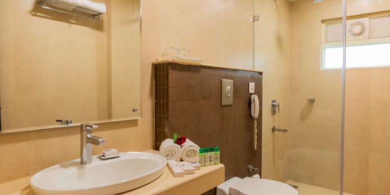 room_03ec3cfc-bbae-49fa-b45f-2943a949fdd9.jpg