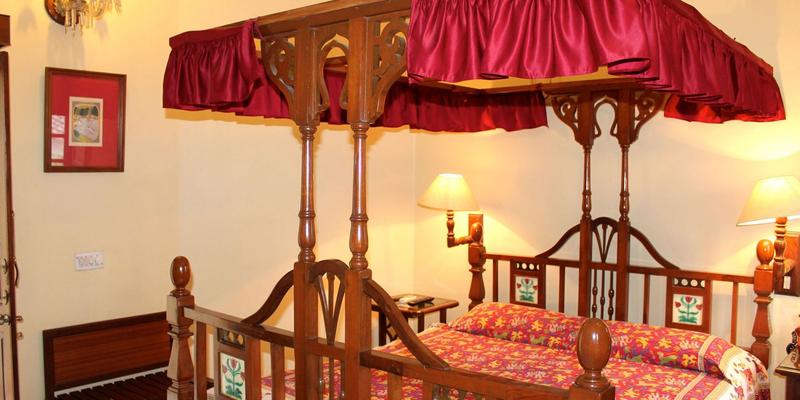 room_eb9c22bb-a6b4-4f54-b65e-fcfd02ed61c8.jpg
