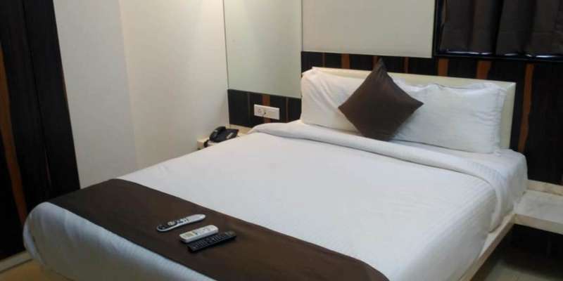 room_2f8cdcb5-bd30-4e3b-b23b-1f03ec355093.jpg