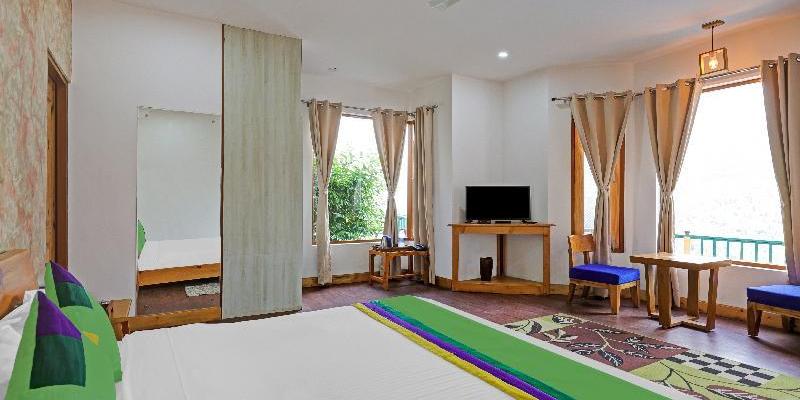 room_07a3de94-943b-4e2a-a169-35c1952ed619.jpg