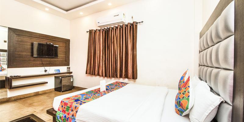room_4be09a1e-e0a7-4603-ad79-08bb21d82ad3.jpg