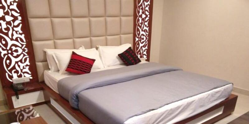 room_3d51ebaf-aa7f-43e2-a817-5d3fa85ad861.jpg