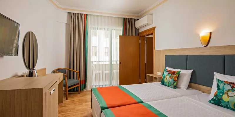 room_293ae16e-18ea-4b63-b9e6-538088230523