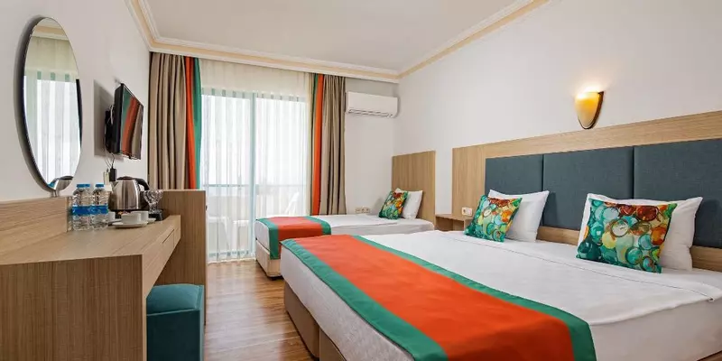 room_69752368-c0c6-4bbf-9c8a-e489c57765c5