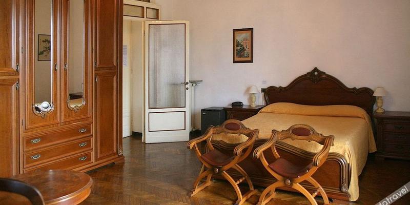 room_648d5a7b-2a84-4db9-bcc1-70c5ed5da062.jpg