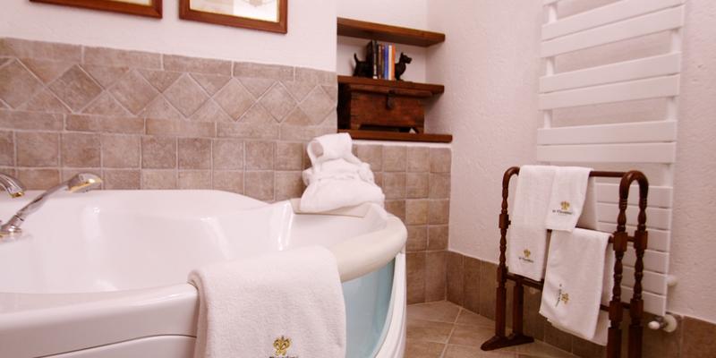 room_c9bc74b3-5bf4-48b1-bcc6-2d69fe19be4b.jpg