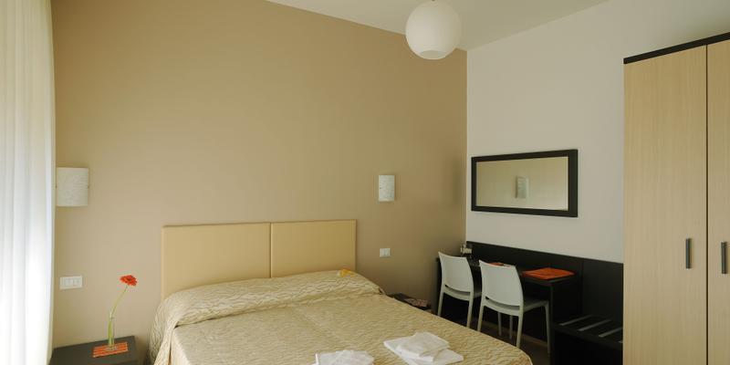 room_35ce2c57-2dfd-44e2-8097-0f20a74d056e.jpg