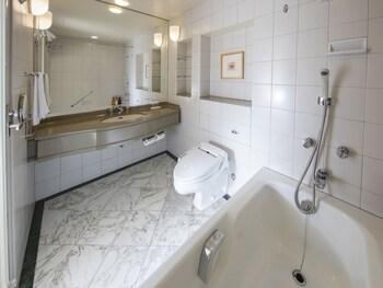 room_89d417cf-c366-4339-983f-b1ce5a2d9e6c.jpg