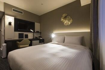 room_83843869-274e-4e41-8fa8-db5b781ee2c7.jpg