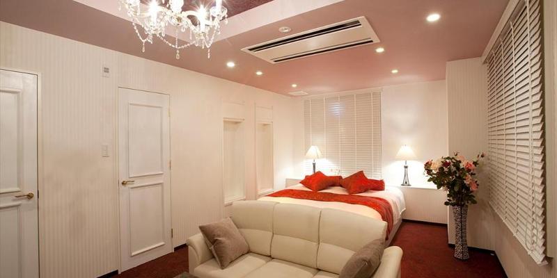 room_0bb172b7-d97c-4f8d-ae7b-50062162b3df.jpg
