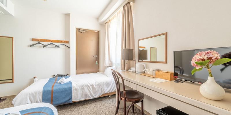 room_b901aedf-d0d6-42d9-b647-af0beec2f38f.jpg