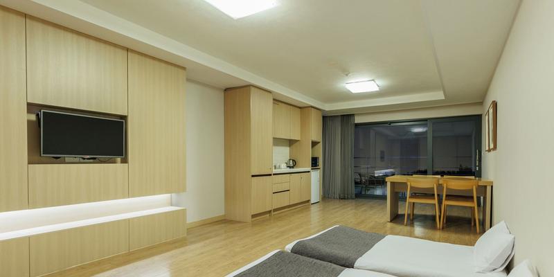 room_f1a0d7ff-8aab-4a5f-ad56-7682f0d0ca49.jpg