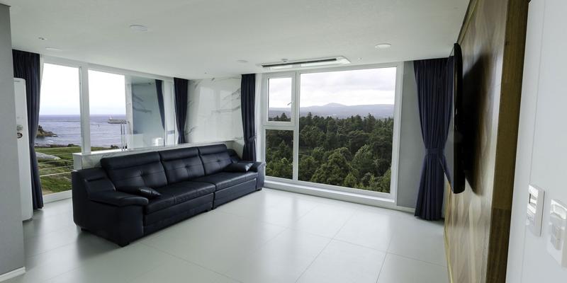 room_c7f7bb38-fb83-4eda-aeff-cb58dea75424.jpg