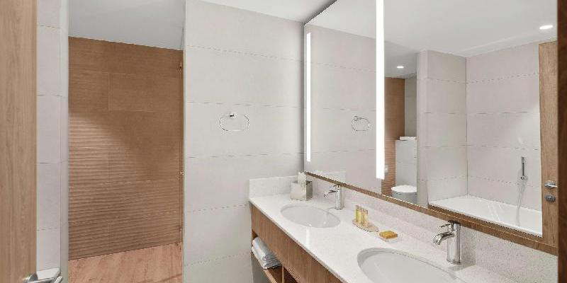 room_fbb279ad-9d7e-452b-8711-5fca162e9ffd.jpg