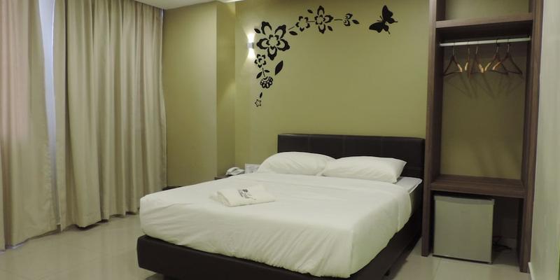 room_bdf459f4-b3cf-4ca6-9810-d33f016fbc47.jpg