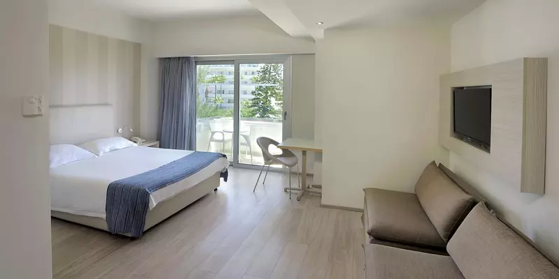 room_1a30df16-c825-4b19-950c-128c7f9c0218.jpg