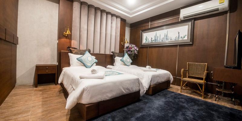 room_5c051eb5-e363-4751-b874-35aaa6bf55c1.jpg