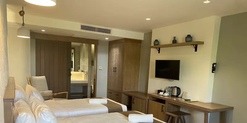 room_085a6cf9-61ac-4286-a60b-2e099da20ea0.jpg