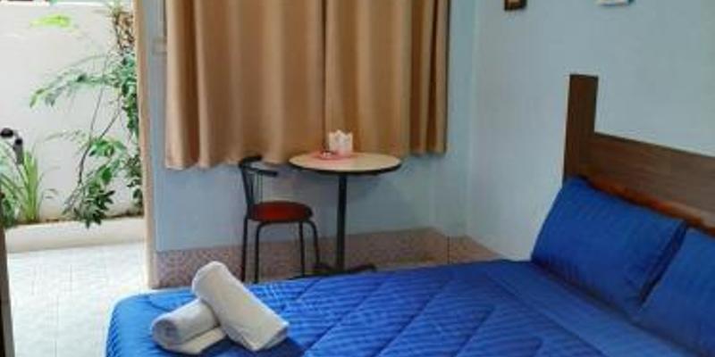 room_856e3523-d1dd-4350-b8b8-79575fb95e5b.jpg