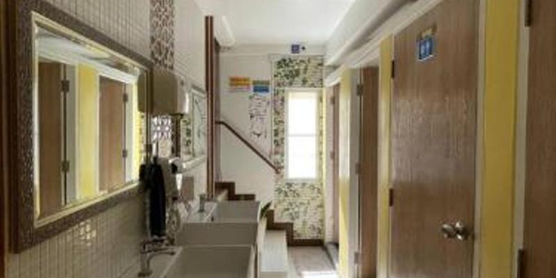 room_b8cece0f-cbcc-47e3-a873-bf9070ab7b6a.jpg