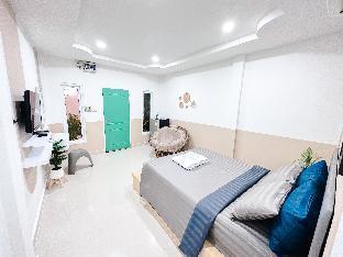room_2080d9f7-bac7-45ef-bb81-a2cdb75f205f.jpg