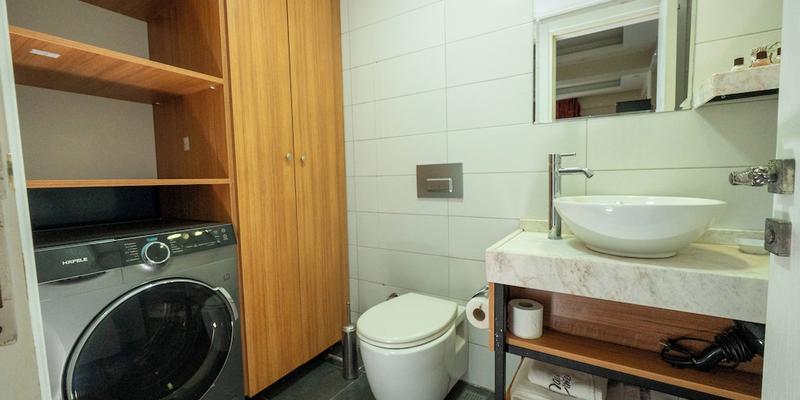 room_b8d45814-ab0b-49ee-8f60-6f110cf7dab9.jpg