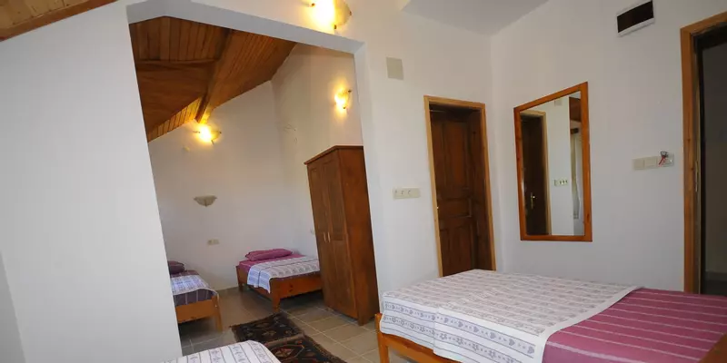 room_9afc3ac5-32e7-4047-ab2e-d02b7126eeac.jpg