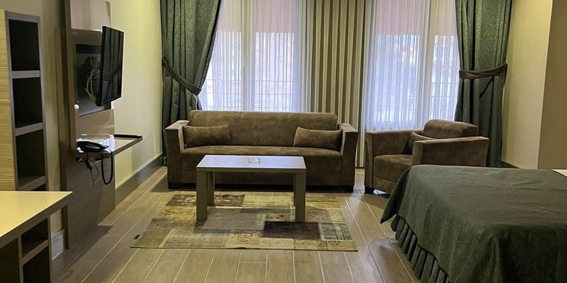 room_2bf5c0cb-80b0-43a9-b2cb-9d3b2e818ac5.jpg