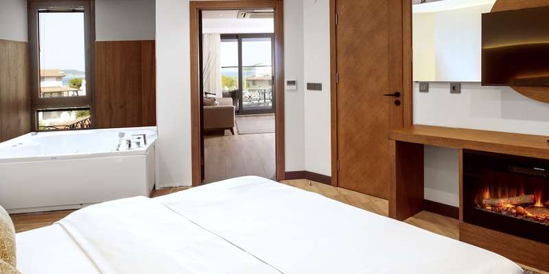 room_90b31d7e-85d3-44b9-b54e-feaa99ea3ab4.jpg