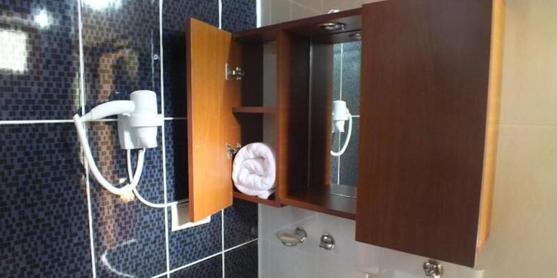 room_c72dce84-eae3-45ec-a6dc-d672daee49d3.jpg