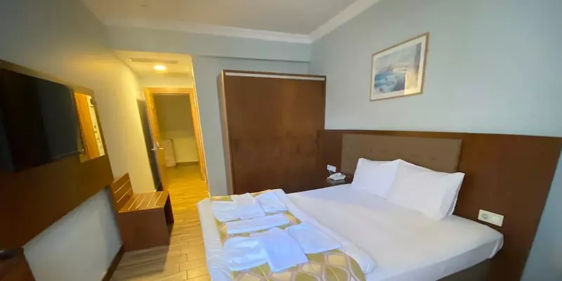 room_a77faacd-47cd-4a52-b257-8b9eff719cc3.jpg