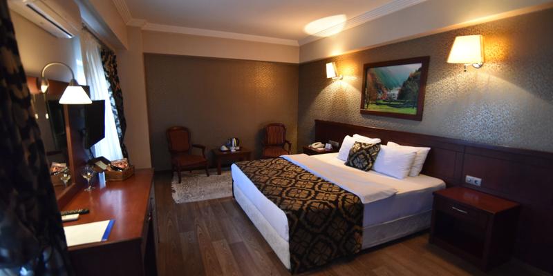 room_ca64f25b-12c5-478d-ada4-bb27b1c68ff4.jpg