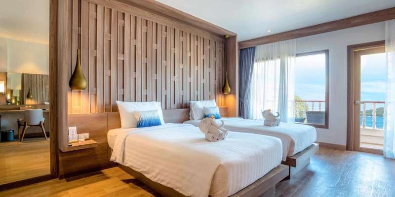 room_1d82f820-ccaa-45d7-8fdc-6af13ab8293a.jpg