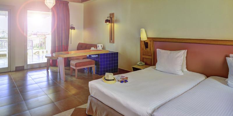 room_727a33ed-3ccd-4802-94f2-a39885d41ca0