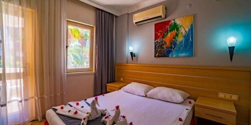 room_9f16025a-a8f8-4184-8e5c-e3591de50e32