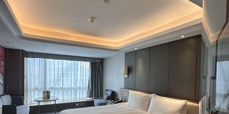 room_ef6755b9-c753-48fa-b6c9-11f14173eb6f
