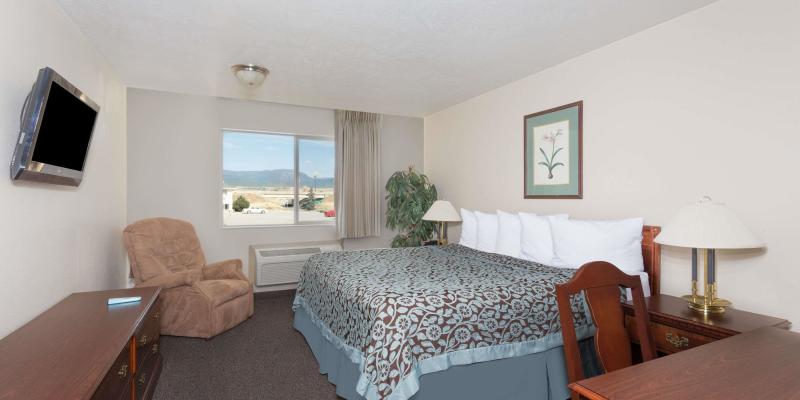 room_3d2d5b37-4d65-4e64-a0ea-1cbd97d9f229.jpg