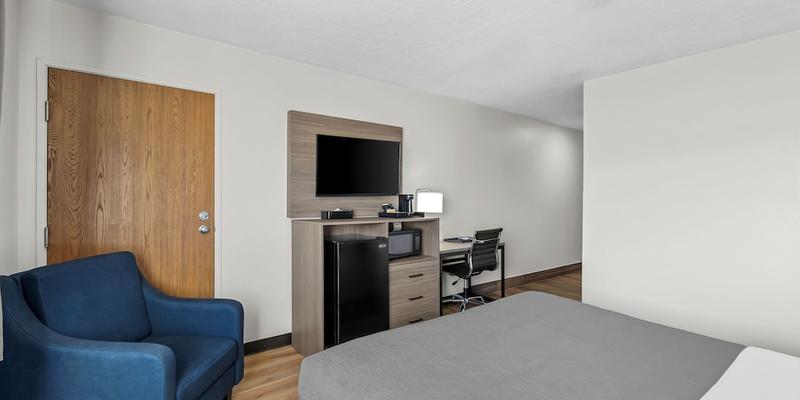 room_7cf01be8-fb1d-470e-b80a-56cc0df50458.jpg
