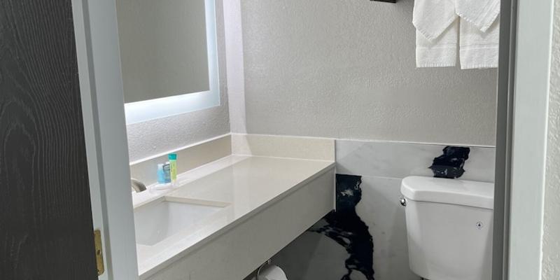 room_69c82146-bf01-46bc-b671-e5006180913e.jpg