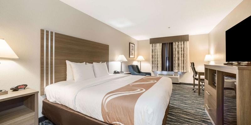 room_c72dac1c-d744-4e7b-8c42-339f01a991f3.jpg