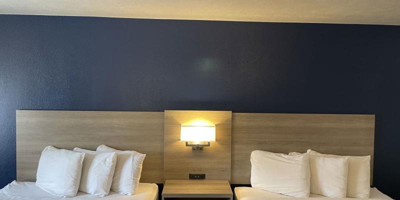 room_cf2e9342-b310-44d1-8f5d-e386a7f3a8b3.jpg