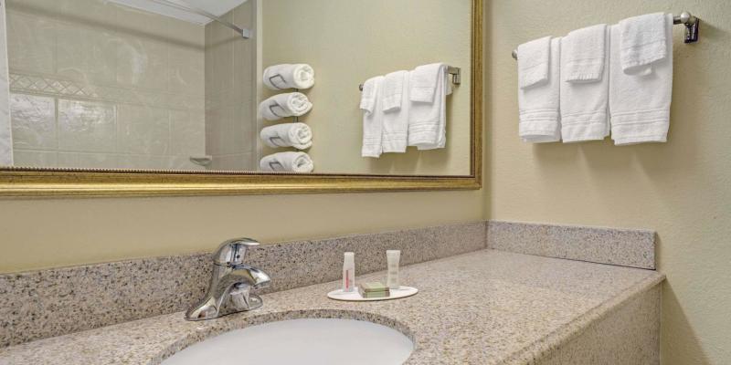room_ffc29e7a-9df7-4ce6-ac05-0690d9de2bf8.jpg