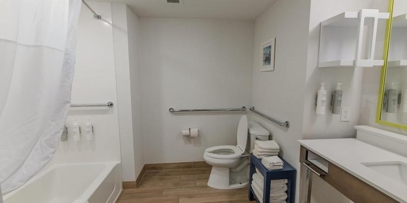 room_d5a9f2d0-f886-4ebc-a88a-e08c2befd093.jpg