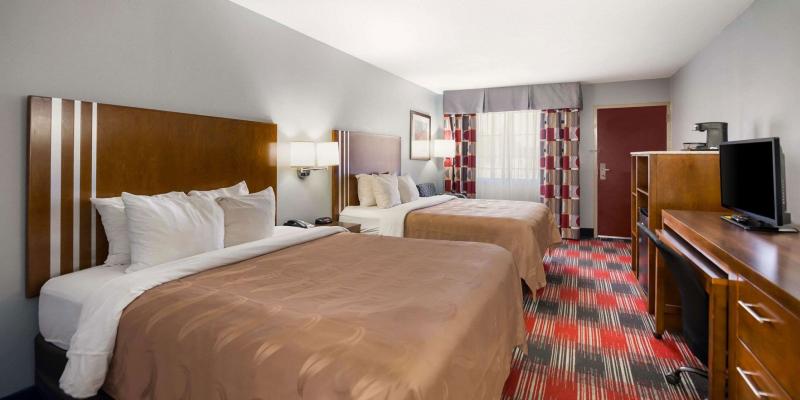 room_f562fe3f-b86a-4b7e-9630-fb7dfb6d6f2a.jpg
