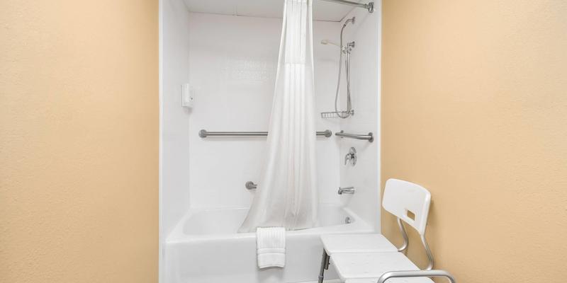 room_dd021cdf-d0cb-4523-a2ce-b25336a4f2df.jpg