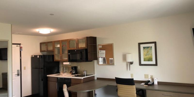 room_b3966876-ac45-41e1-9778-e31e4d488a9f.jpg