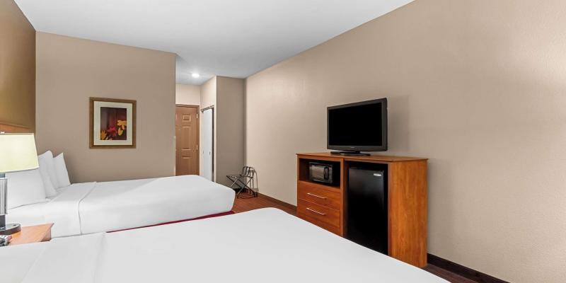 room_1eacb714-9b4e-423f-8f52-7de0a2e2aa5d.jpg